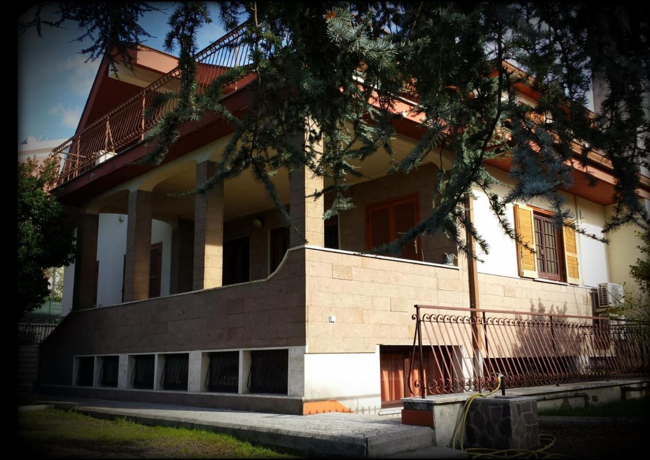 Hotel La Casa Degli Oleandri Roma Esterno foto