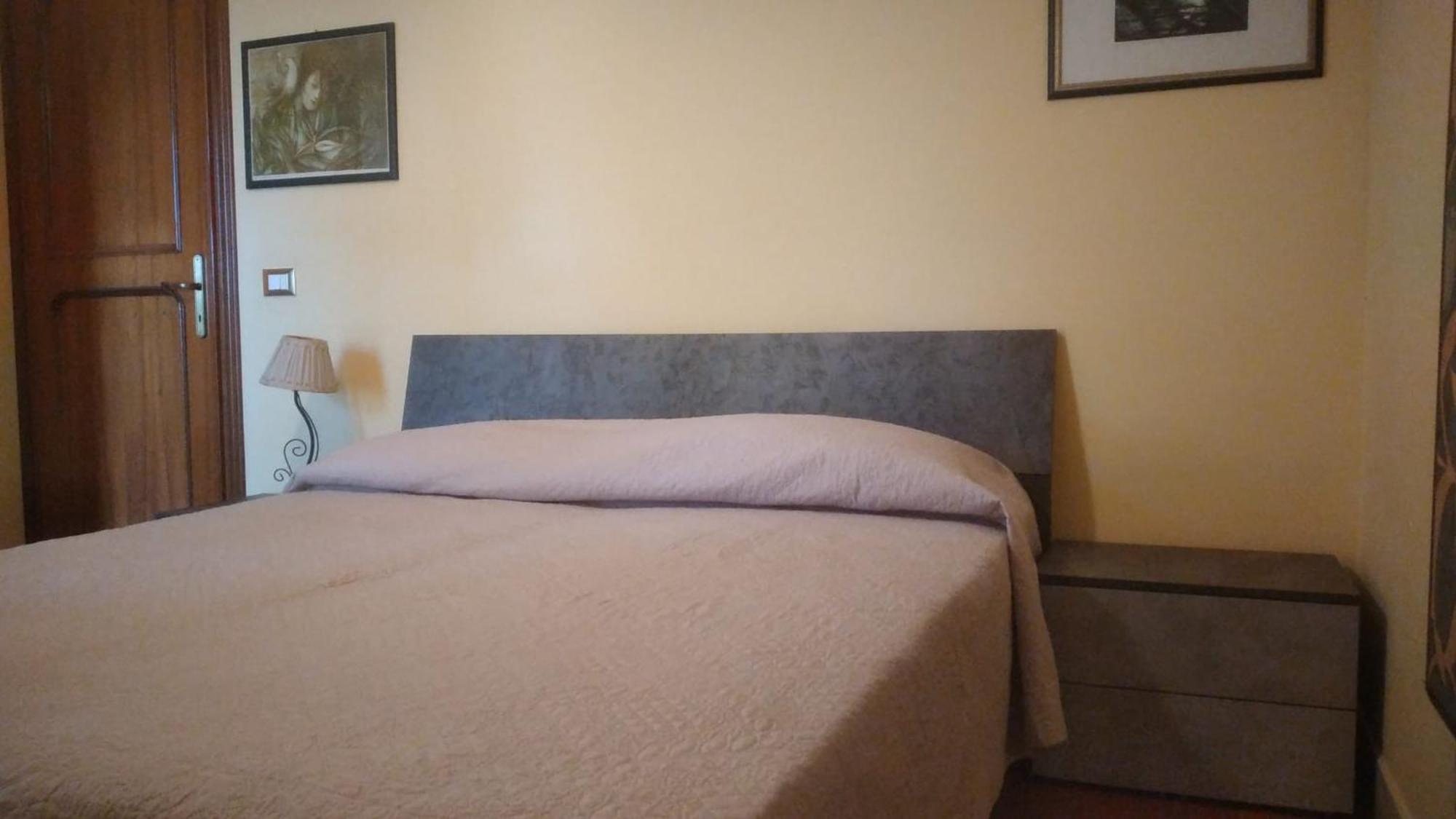 Hotel La Casa Degli Oleandri Roma Esterno foto